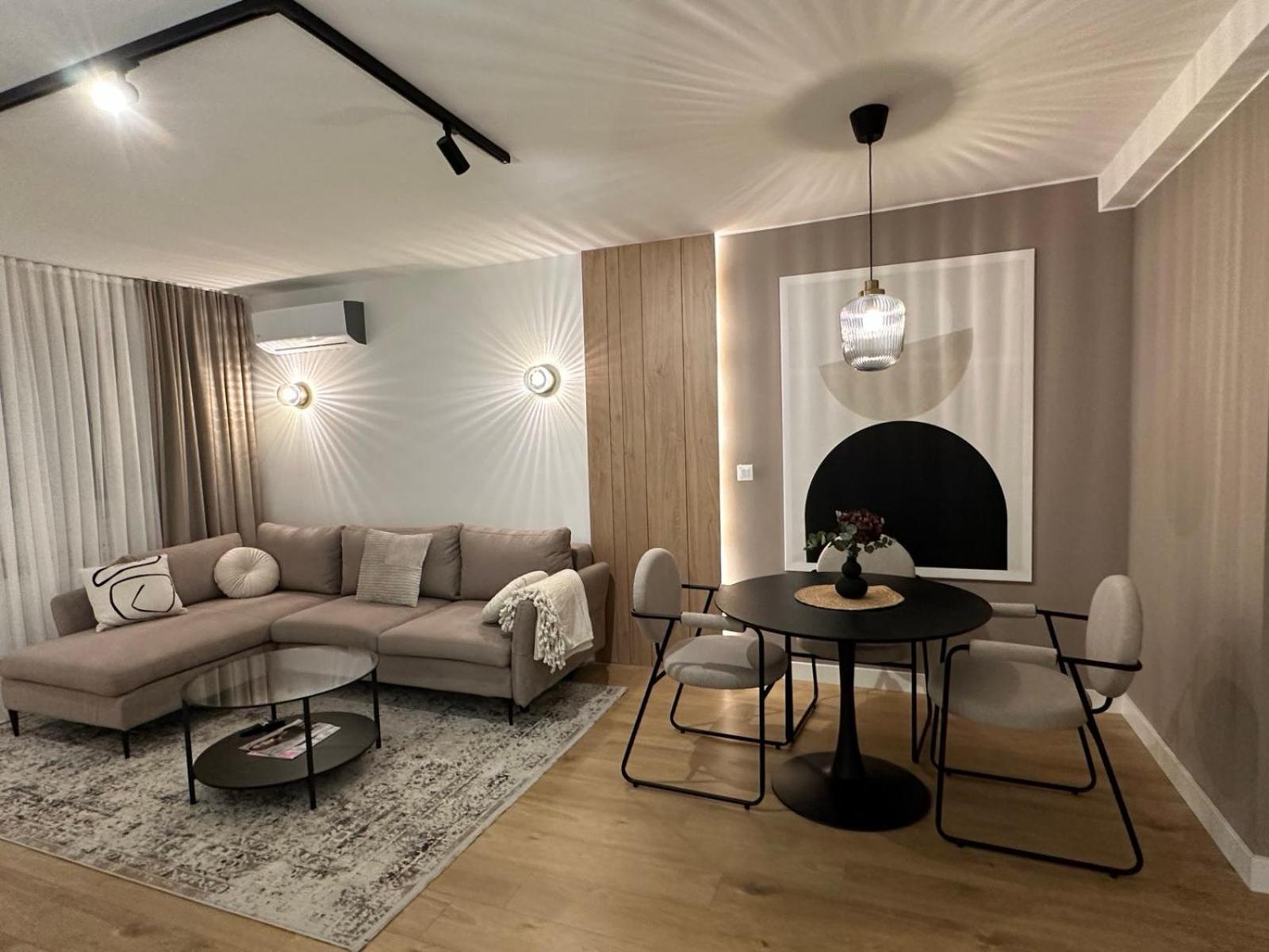 Daire Avanti - Blizina Centra,besplatan Parking I Balkon